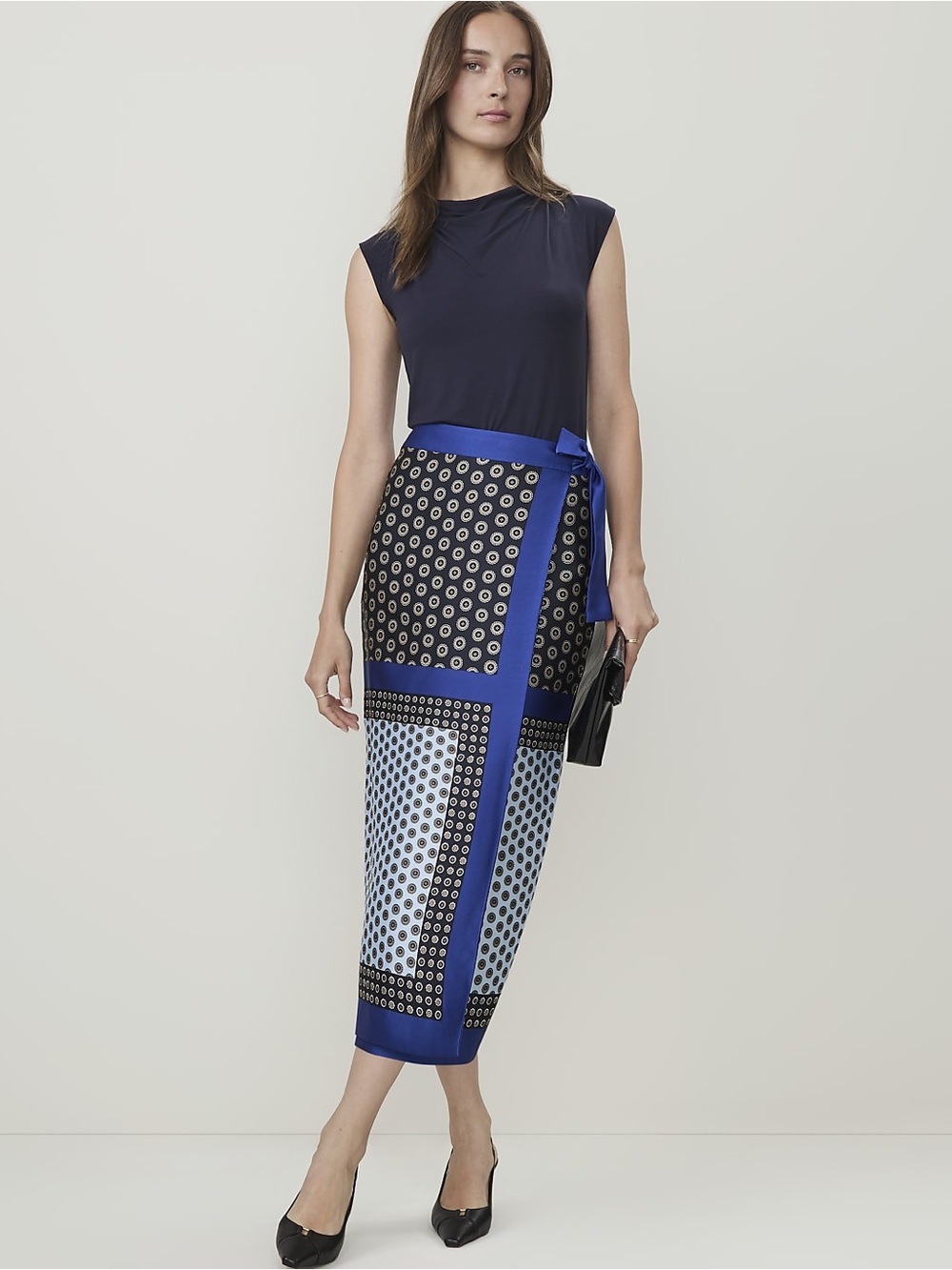 Ann Taylor Geo Print Wrap Skirt in Satin Color Night Sky Blue size 2 NWT